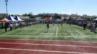 Sağlıklı Gençlik Haftasında öğrenciler spor etkinliklerinde buluştu