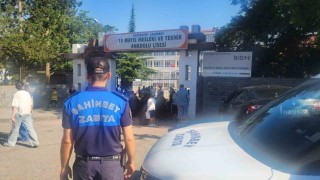 Şahinbey zabıta ekipleri LGSde öğrencilerin yanında oldu
