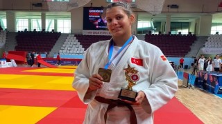 Salihlili Hira Kılkış Türkiye Şampiyonu oldu