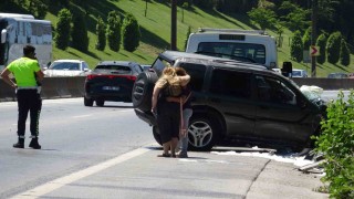 Samandıra-Kartal Bağlantı Yolunda trafik kazası: Cip yan yattı