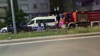 Samsunda Tofaş araç park halindeki araçlara çarptı: 2si ağır 3 yaralı