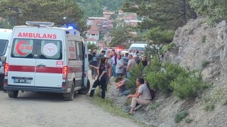 Samsunda traktör uçuruma yuvarlandı: 1 ölü, 1 yaralı
