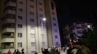 Şanlıurfada 9 katlı binada korkutan yangın