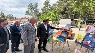 Şaphanede yılsonu hayır çarşısı ve sergi yoğun ilgi gördü