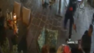 Sarıyerde AVMde silahlı saldırı: 1 yaralı, 16 yaşındaki şüpheli tutuklandı