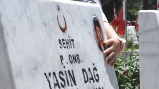 Şehit babalarının buruk Babalar Günü: O bize gelemiyor, biz ona geldik