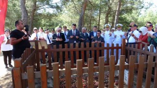 Şehit Tabip Binbaşı Mehmet İsmail Bey, kabri başında dualarla anıldı