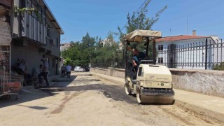 Şehzadelerde altyapısı tamamlanan sokaklar asfaltlanıyor