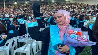 Serebral palsi ile mücadelesini zaferle taçlandırdı 3,48 ortalama ile bölüm ikincisi olarak ALKÜden mezun oldu
