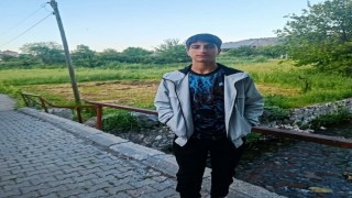 Serinlemek için girdiği gölette boğulan çocuğun cansız bedeni bulundu