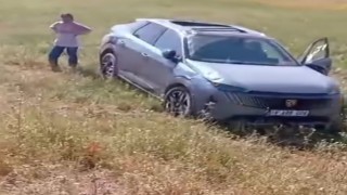 Siirtte araç şarampole yuvarlandı, sürücü yaralandı