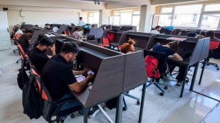 Sınav maratonundaki gençlere Turhal Belediyesinden modern çalışma merkezi