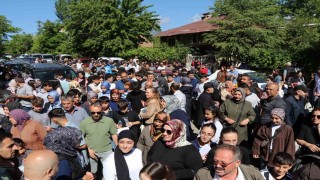 Sınava gireceği merkezi karıştıran öğrenci son anda sınava yetiştirildi