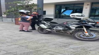Sınava yetişemeyen adayın imdadına polis yetişti