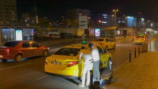 Şişlide taksi şoförüne yolcu saldırısı: Ağır yaralanan taksici kalp krizi geçirdi