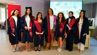 Sosyal Hizmet Bölümü öğrencileri mesleki yeminlerini ederek mezun oldu