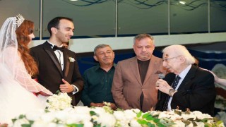 Sultan II. Abdülhamid Hanın torunu dünyaevine girdi
