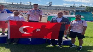 Sultangazili milli sporcu dünya şampiyonu