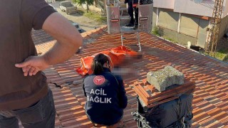 Tamir için çıktığı çatıda düşen vatandaş hayatını kaybetti