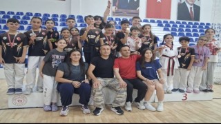 Taşbacaspor, Minikler Taekwondo İl Seçmelerinde Takım Halinde Şampiyon Oldu