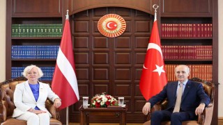 TBMM Başkanı Kurtulmuş, Letonya Parlamentosu Başkanı Mieria ile görüştü