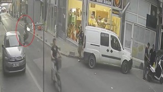Tekirdağda ön teker şovu kazayla bitti, yaya ezilmekten son anda kurtuldu: Korkunç anlar kamerada