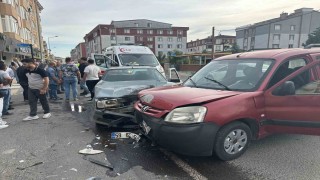 Tekirdağda trafik kazası: 2 yaralı