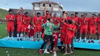 Tekmanda futbol şöleni: 2026 Mustafa Çiftçi sezonu şampiyonu Hürriyetspor oldu