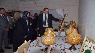 Tercanda Hayat Boyu Öğrenme Haftası Sergisi açıldı