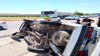 Ters dönen otomobildeki 8 aylık bebek hayatını kaybetti