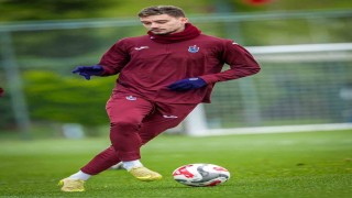 Trabzonspor, Ernest Muçi ile 3+1 yıllık sözleşme imzaladı