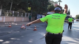 Trafik güvenliğini tehlikeye düşüren sürücüye 141 bin TL ceza kesildi