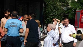 Tuzlada korkutan çatı yangını