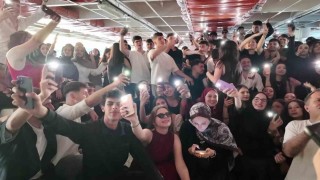 Ümraniyeli lise öğrencileri Boğaz turuyla mezuniyet coşkusunu yaşadı