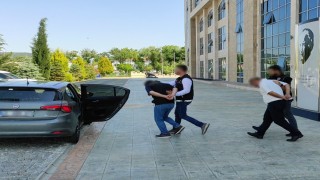 Uşakta uyuşturucu operasyonlarında gözaltına alınan 16 şüpheli tutuklandı