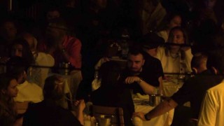 Üsküdarda Kandilli Camiinin yanındaki alkollü mekan tepkilerin odağında