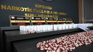 Uyuşturucu operasyonunda 2 şüpheli tutuklandı