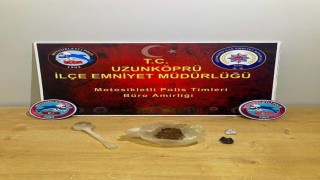 Uzunköprüde şüpheli araçtan uyuşturucu çıktı