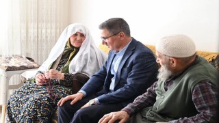 Vali Aydın Baruştan vefa