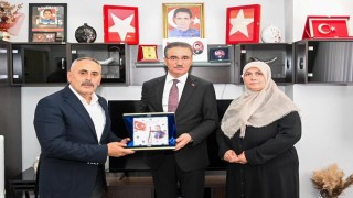 Vali Baruştan şehit ailelerine anlamlı ziyaret