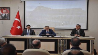 Vali Polattan kurumlara net mesaj: Bahane değil, sonuç istiyorum!