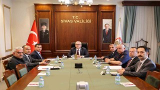 Vali Şimşek: Vatandaşlarımızın huzuru ve güvenliği için ahada olmaya devam edeceğiz