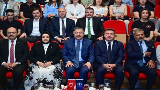 Vali Yılmaz: Gençlerin sesi bilimle yükseliyor