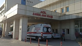 Vanda silahlı ve bıçaklı kavga: 5 yaralı
