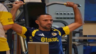 Vedat Muriqi, çalışmalara başladı