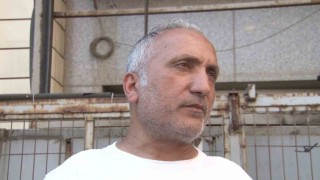 Yemek yerken altın kesesini düşürdü, durumu fark eden şüpheli altınları alıp kayıplara karıştı