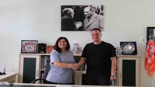 Yenipazarda asfalt çalışmaları sürüyor