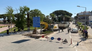 Yenipazarda asfalt çalışmaları sürüyor