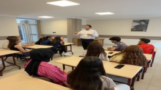 Yılmazdan YKSye girecek öğrencilere moral ve destek mesajı