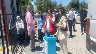 YKS sonrası anlamlı dayanışma: Kalem ve silgiler köy okullarına ulaştırılacak